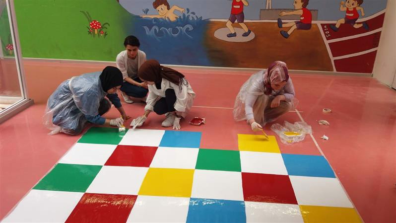 Fakültemiz Geleneksel Türk Sanatları Bölümü Selçuklu Otizmli Bireyler Eğitim Vakfında Boyama Etkinliği Gerçekleştirildi