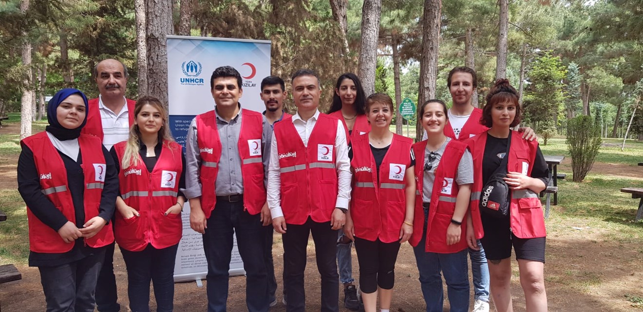 Fakültemiz Resim Bölümü ve Türk Kızılay Konya Toplum Merkezi Arasında Çocuklarla Sanat Atölyesi Etkinliği Gerçekleştirildi.