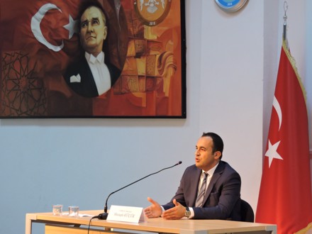 Sosyal Bilimlerde Kariyer: Mesleki Tecrübe ve Bilgi Paylaşımı