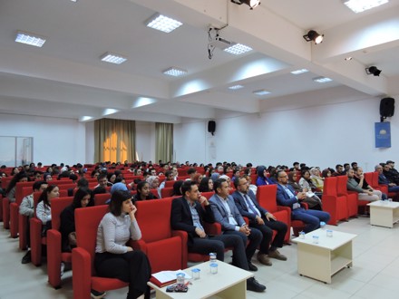 Sosyal Bilimlerde Kariyer: Mesleki Tecrübe ve Bilgi Paylaşımı