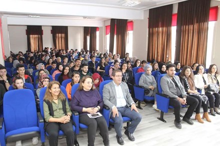 "Öğrencilerimizi Dinliyoruz II" Adlı Söyleşi 