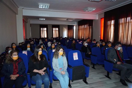 Lösemili Çocuklar Hatası Kapsamında Konferans
