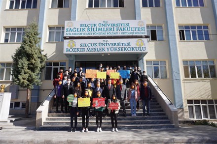 Lösemili Çocuklar Hatası Kapsamında Konferans