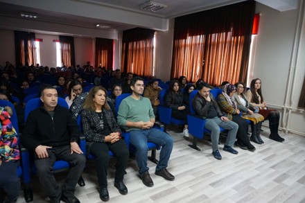 Yüksekokulumuzda "Mevlânâ' yı Anma ve Anlama" Konferansı Gerçekleştirildi.