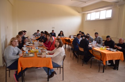 Üniversitemizin 42. Kuruluş Yıldönümü Yemeği 