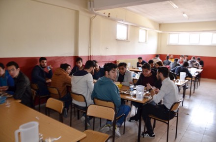 Üniversitemizin 42. Kuruluş Yıldönümü Yemeği 