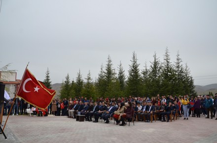 AFRİN ŞEHİTLERİMİZ İÇİN FİDAN DİKİM TÖRENİNDEN