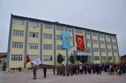 AFRİN ŞEHİTLERİMİZ İÇİN FİDAN DİKİM TÖRENİNDEN