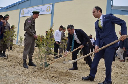 AFRİN ŞEHİTLERİMİZ İÇİN FİDAN DİKİM TÖRENİNDEN