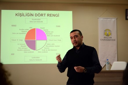 Misafir Öğr. Gör. Murat Öz ün Etkili İletişim Konulu Paneli