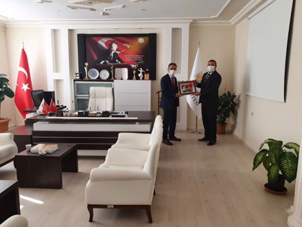 Rektörümüz Sayın Prof. Dr. Metin AKSOY, Meslek Yüksekokulumuzu ziyaret ettiler.