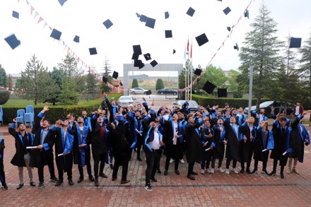 27. Mezuniyet Coşkusu