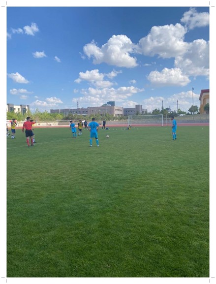 Meslek Yüksekokulumuz Futbol Takımımızı Yürekten Kutluyoruz.