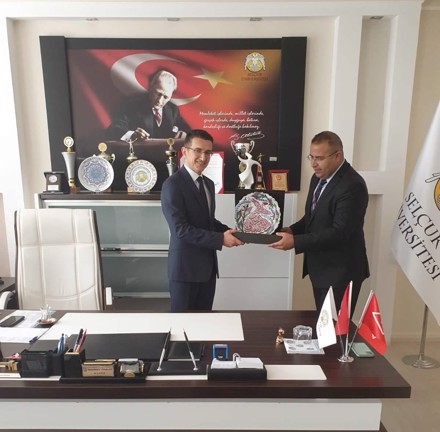 Meslek Yüksekokulumuz Müdürlüğünde 08.06.2022 tarihinde Devir Teslim Gerçekleştirildi.