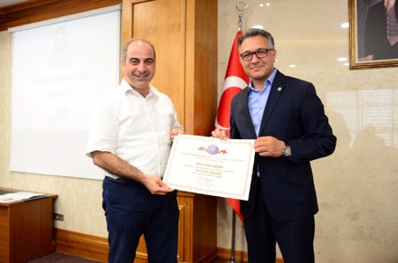 Fakültemiz "TURUNCU BAYRAK" Ödülü Sahibi Oldu