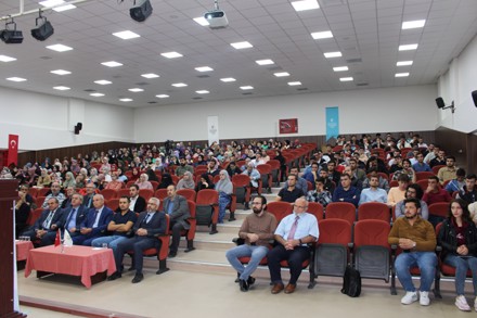 "Din Öğretimi Genel Müdürlüğü'nde İstihdam İmkanları" konulu konferans gerçekleştirildi.