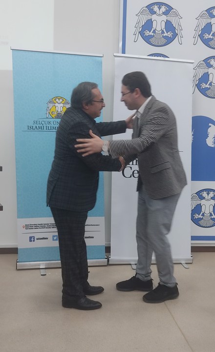 "Mana Medeniyeti" başlıklı konferans gerçekleştirildi.