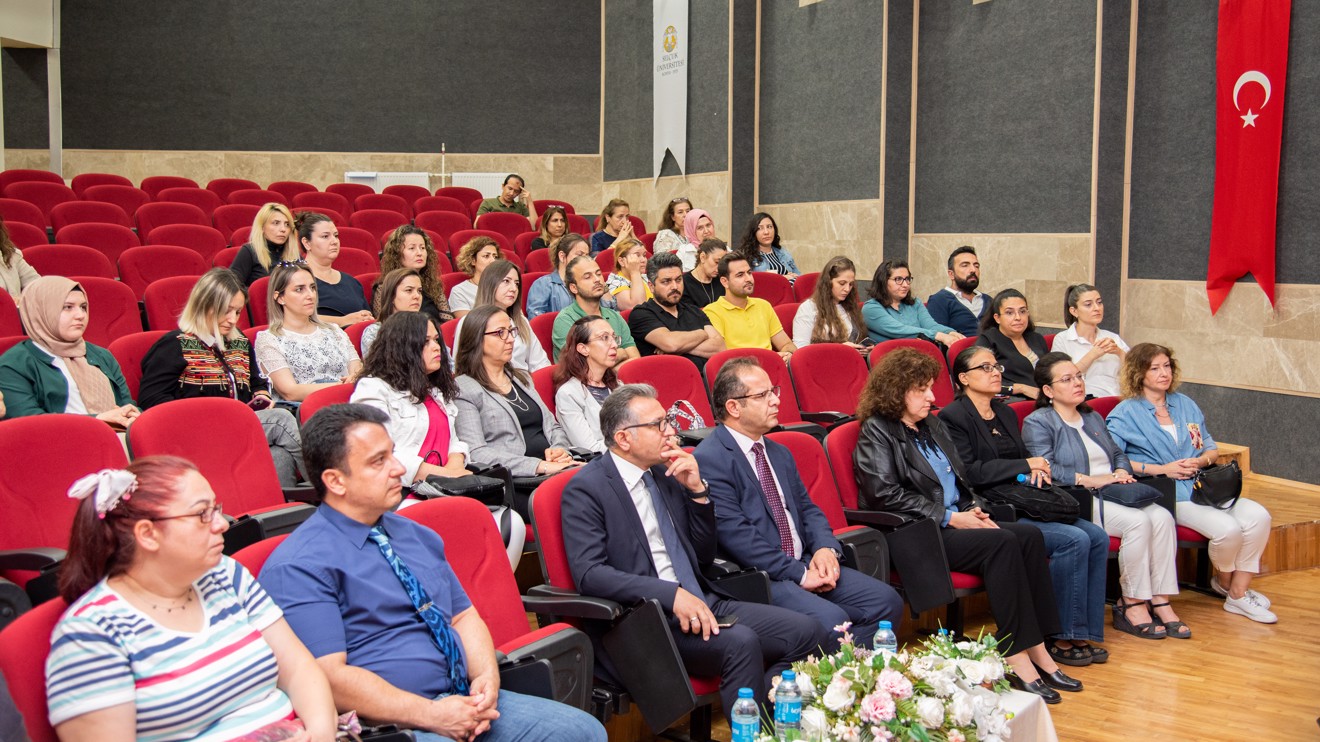 Mimarlık ve Tasarım Fakültesi Akademik Genel Kurul Toplantısı gerçekleşti