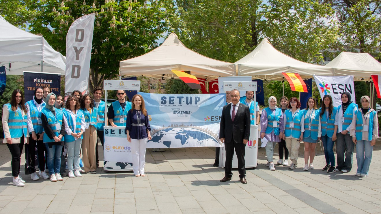 Selçuk Üniversitesinde Avrupa Tanıtım Fuarı düzenlendi