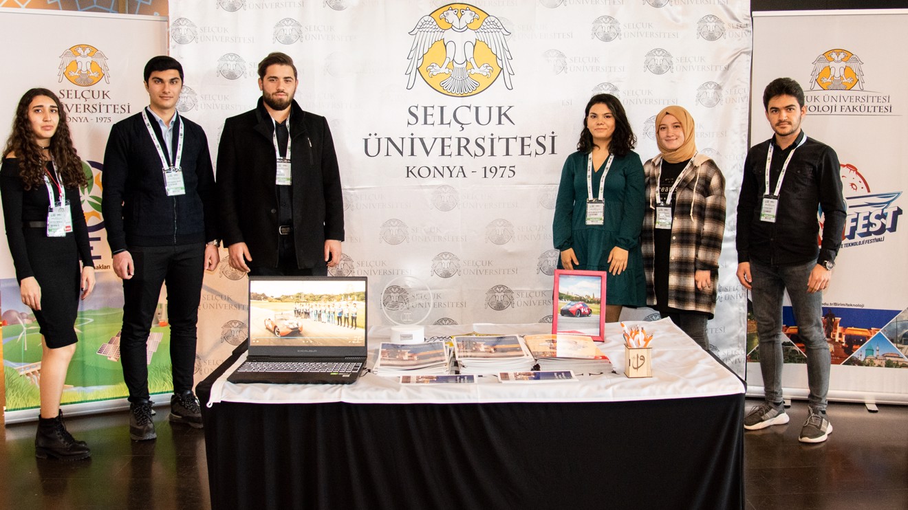 Selçuk Üniversitesi, Konya Enerji Zirvesi ve Fuarı’nda projelerini tanıttı
