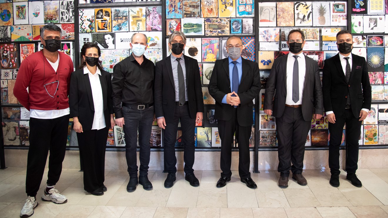 Selçuk Üniversitesinde 39 ülkeden 800 eser sergilendi