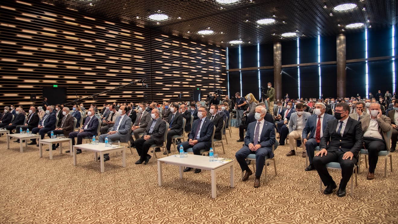 İklim Değişikliğinin Tarımda Sürdürülebilir Su Yönetimine Etkisi Çalıştayı başladı