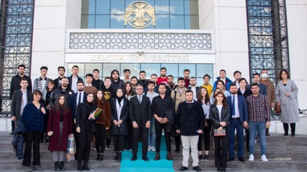 Rektör Aksoy, öğrenci temsilcileriyle buluştu