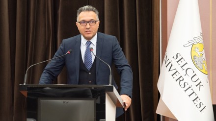 Selçuk Üniversitesi Sağlık Bilimleri Enstitüsünde akademik kurul toplantısı