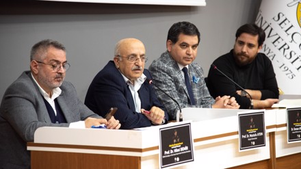 Selçuk Üniversitesinde ‘Aliya İzzetbegoviç’ paneli