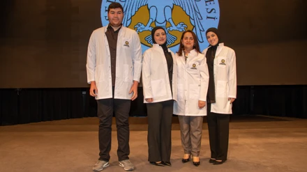 Diş Hekimliği Fakültesinde Beyaz Önlük Töreni coşkusu