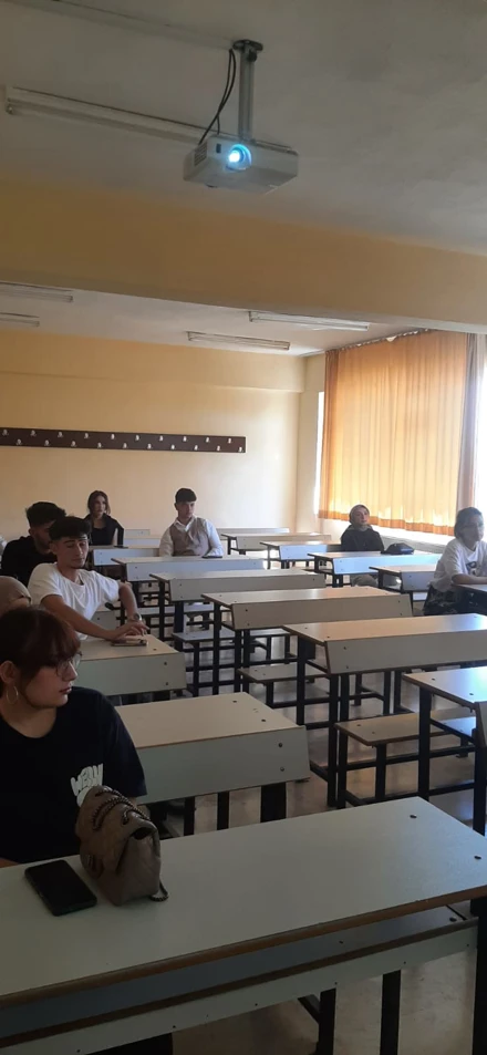 AKÖREN ALİ RIZA ERCAN MYO'DA ORYANTASYON EĞİTİMİ