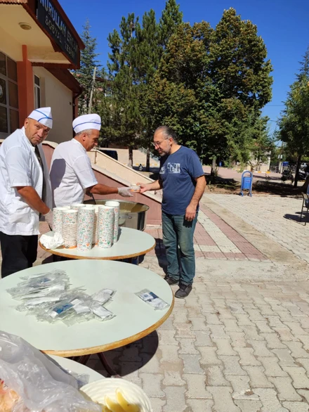 Geleneksel Çorba İkramı