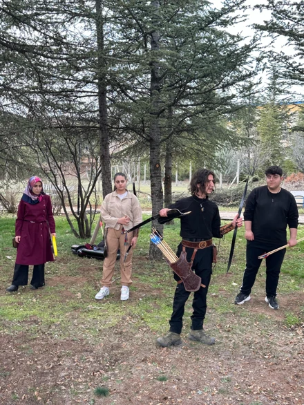 OK ATIŞ GÖSTERİSİ VE TALİMİ