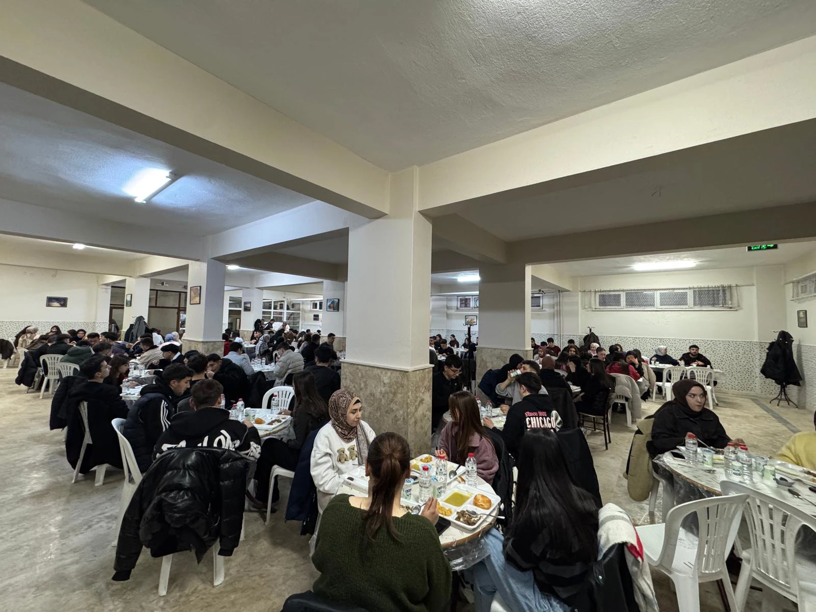 SÜMEDER ve Türkiye Diyanet Vakfı, Akören Ali Rıza Ercan MYO’da İftar Programı Düzenledi 