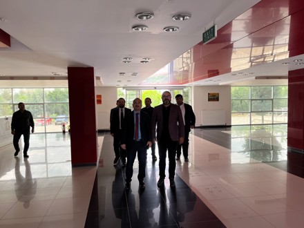 Akşehir Kaymakamı Sayın Dr. Mehmet ÖZEL’den Fakültemize Ziyaret