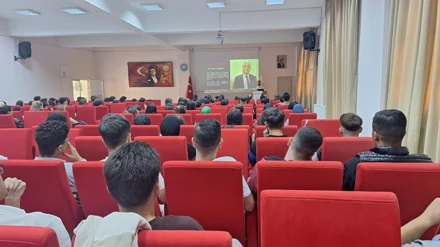 Fakültemizde 2024-2025 Eğitim-Öğretim Yılı Oryantasyon Toplantısı ve Bağımlılıkla Mücadele Paneli Yapıldı