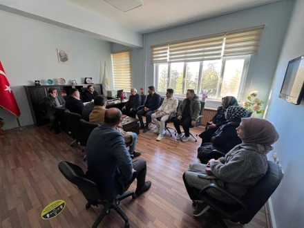 Ak Parti İlçe Teşkilatından Yüksekokulumuza Ziyaret