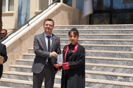 Bozkır Meslek Yüksekokulu’ndan 30. Mezuniyet Coşkusu