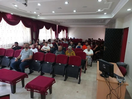 KIZILAY TOPLUM MERKEZİ ve İŞKUR MÜDÜRLÜĞÜ ORTAKLIĞINDA YÜRÜTÜLEN "İŞGÜCÜ PİYASASINA GEÇİŞİN DESTEKLENMESİ PROJESİ" 