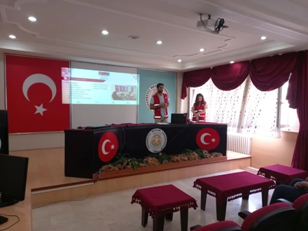 KIZILAY TOPLUM MERKEZİ ve İŞKUR MÜDÜRLÜĞÜ ORTAKLIĞINDA YÜRÜTÜLEN "İŞGÜCÜ PİYASASINA GEÇİŞİN DESTEKLENMESİ PROJESİ" 