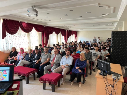 Üniversite Öğrencileri Araştırma Projeleri Destekleme Programı Bilgilendirme Toplantısı