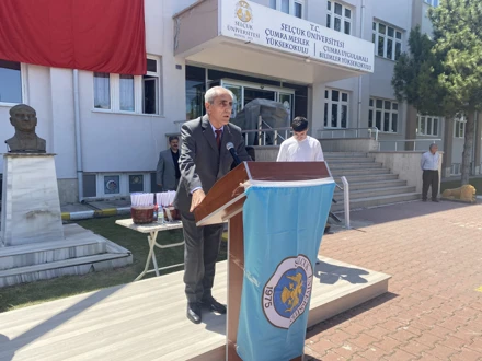 ÇUMRA MYO DA MEZUNİYET COŞKUSU