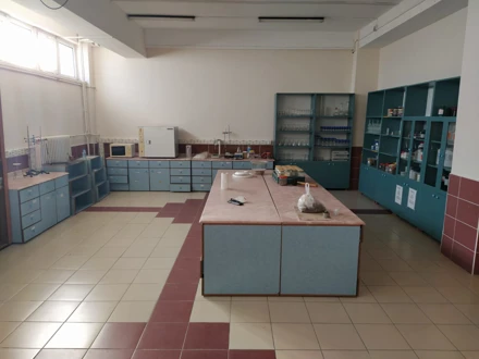 OKULUMUZ LABORATUVARLARI ,ÇİZİM SALONU VE KANTİN