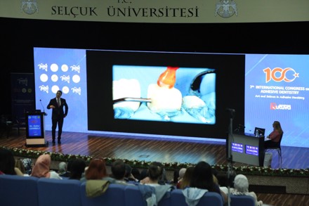 International Congress on Adhesive Dentistry 2023'ten Kareler