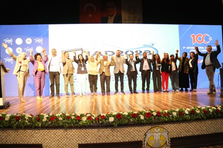 International Congress on Adhesive Dentistry 2023'ten Kareler