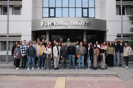 Dental fotoğrafcılık seminerimizi 16 Kasım 2024 cumartesi günü yoğun katılımla gerçekleştirdik.