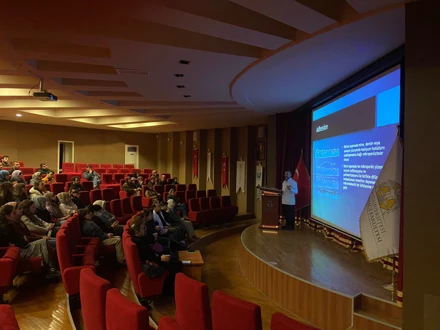 Selçuk Üniversitesi ve Necmettin Erbakan Üniversitesi Diş Hekimliği Fakültelerinin ortaklaşa düzenlediği asistan eğitim programının ilki gerçekleşti.