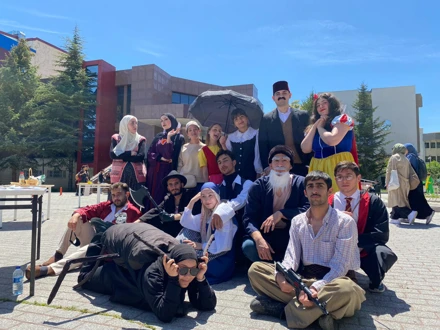 Canlı Kitap Sergisi