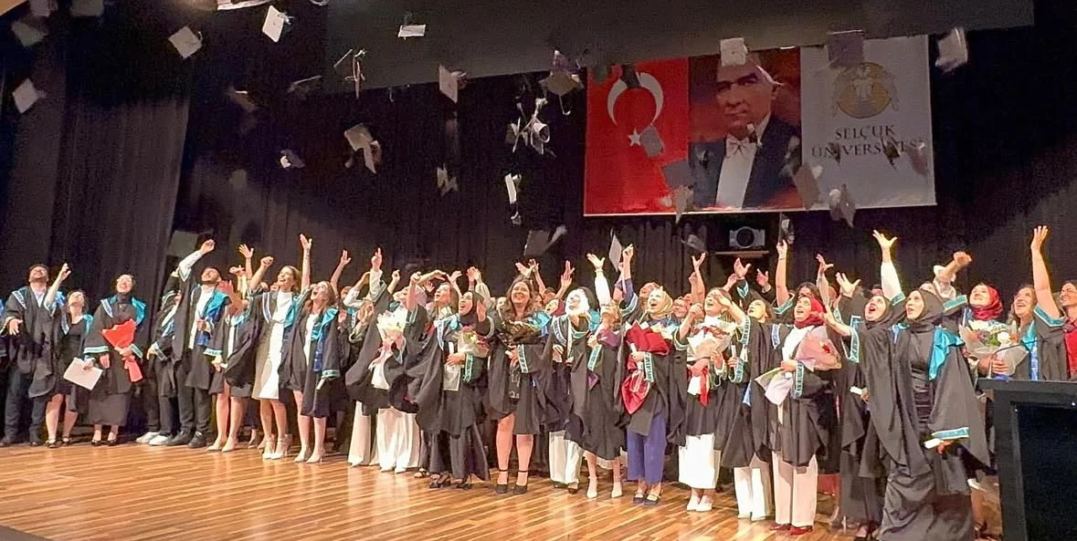 2024-2025 Eğitim Öğretim Yılı Mezuniyet Törenimiz gerçekleşti. 