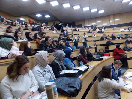 Araştırma Yöntemleri ve Sosyal Bilimciler İçin Dijital Kaynaklar